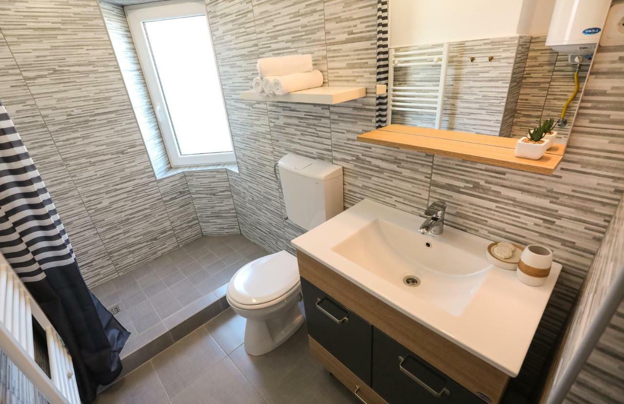 Serenity House Apartments Sibiu Bagian luar foto