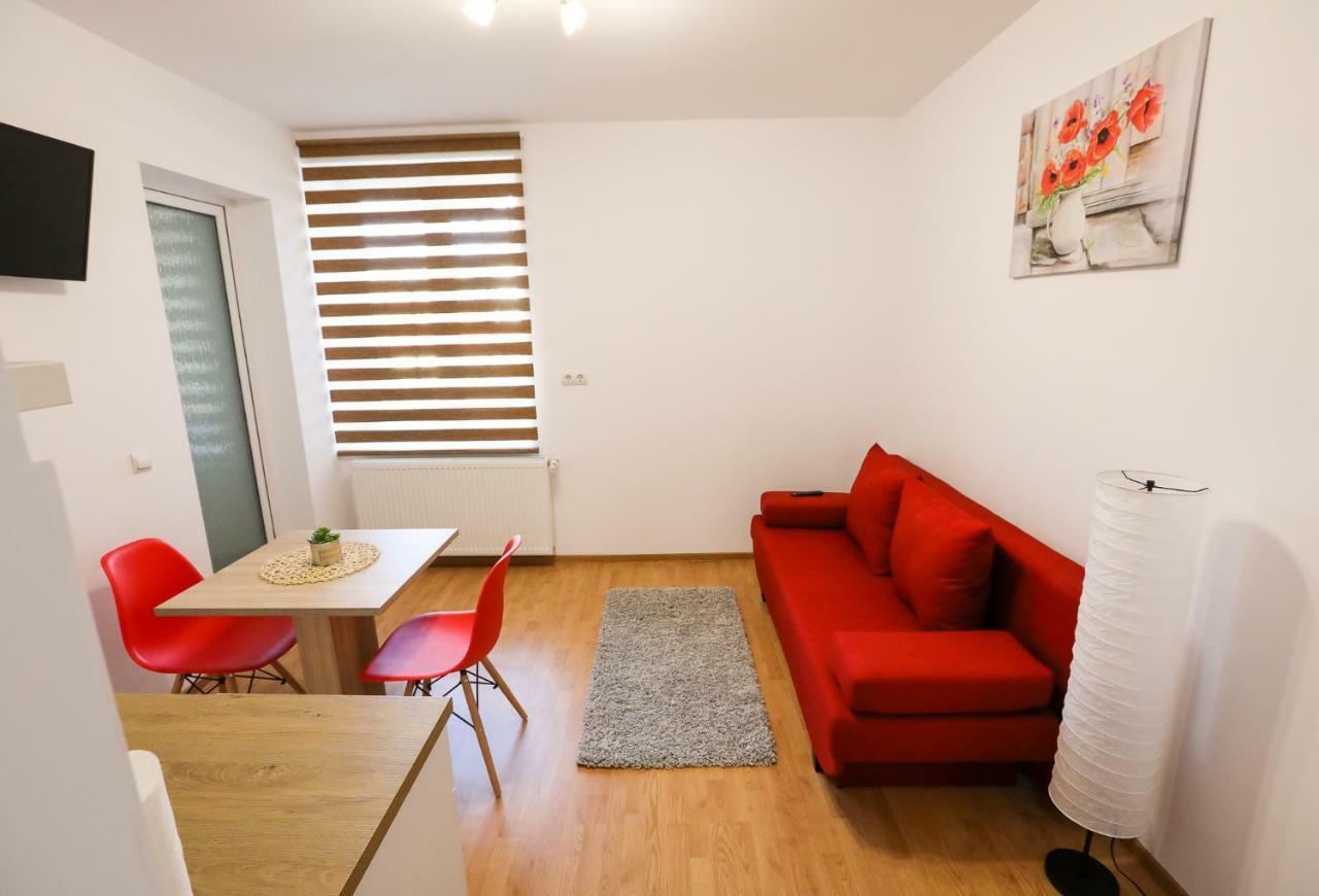 Serenity House Apartments Sibiu Bagian luar foto