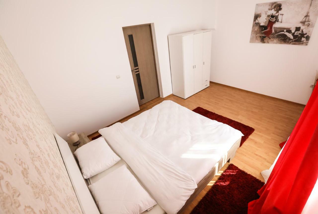 Serenity House Apartments Sibiu Bagian luar foto
